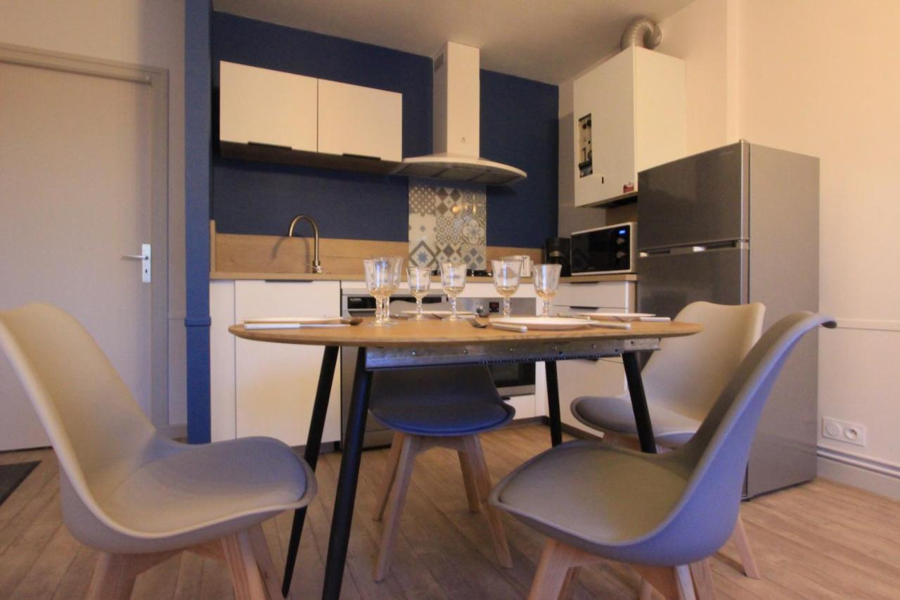 Loudeac : Appartement T2 Chaleureux Centre Ville Loudéac Exterior photo